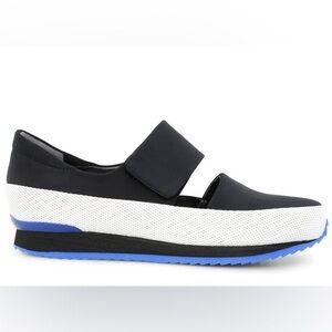 Stylish Black and White Flats with Blue Accents